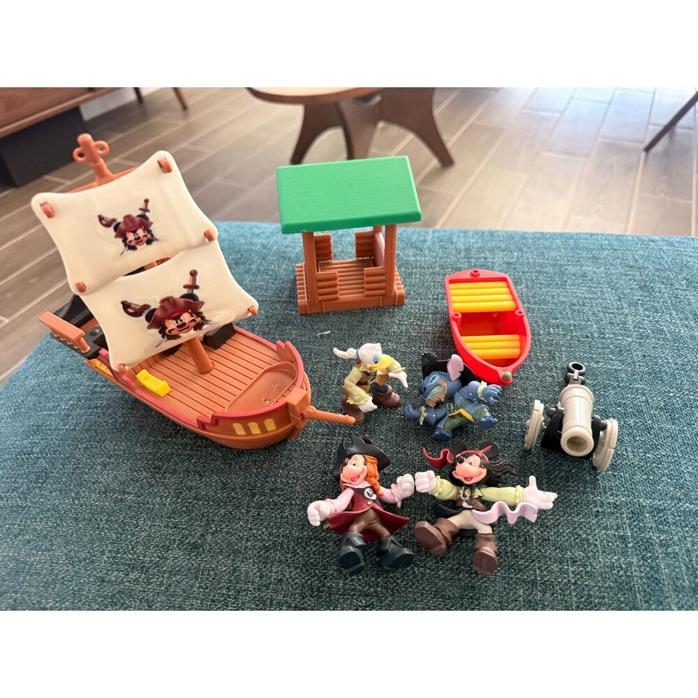Disney Parks Mickey Mouse Pirates of the Caribbean Playset w/ Ship & Figures